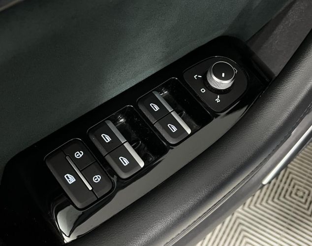 Geely Monjaro  