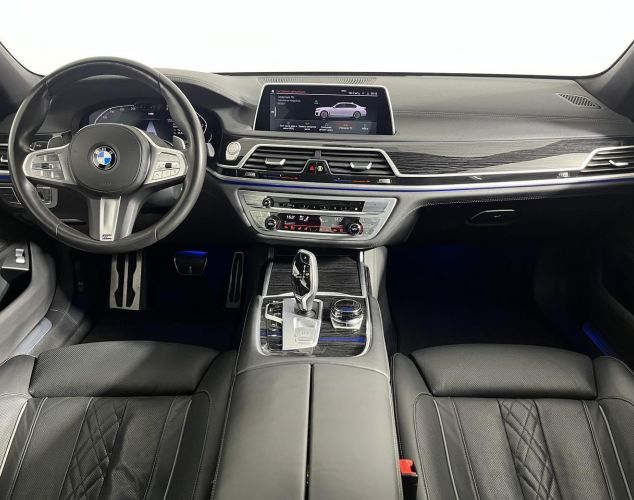 BMW 7 серия  