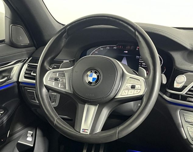 BMW 7 серия  