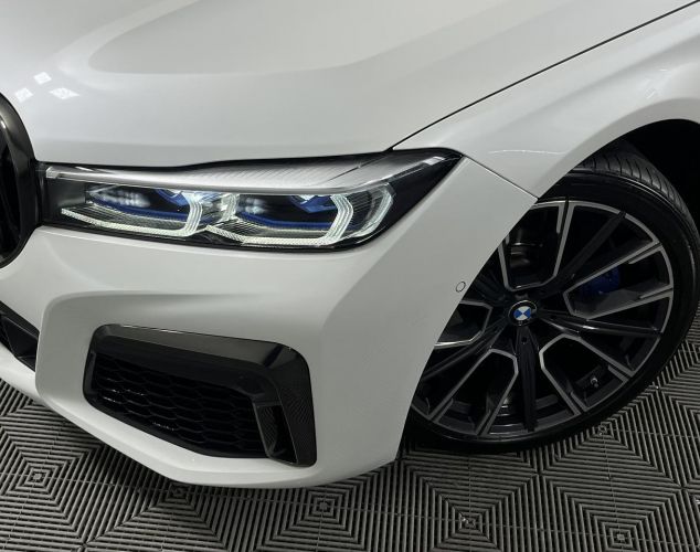 BMW 7 серия  