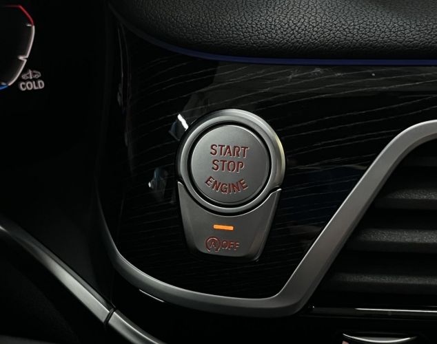 BMW 7 серия  
