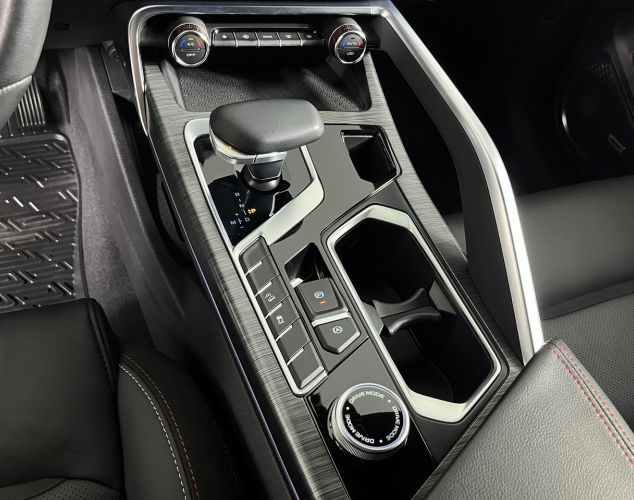 Geely Tugella  Flagship 