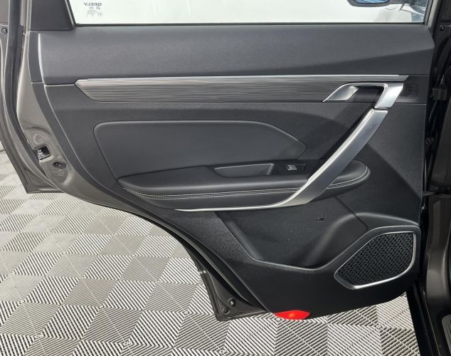 Geely Atlas Pro  Флагман +
