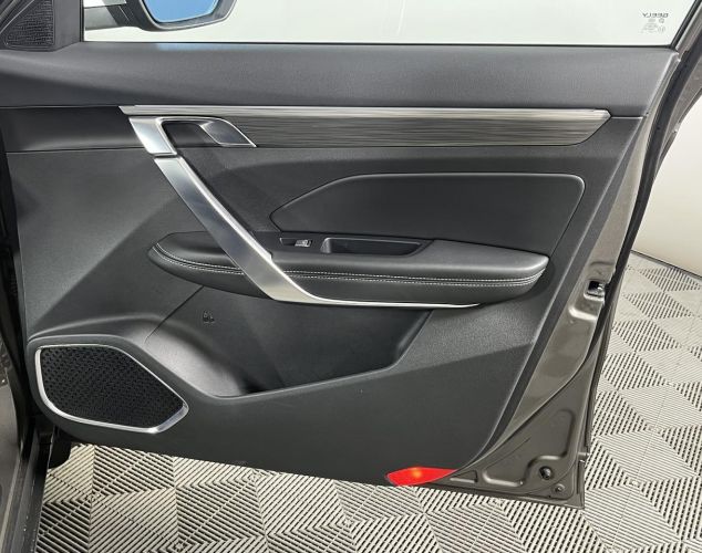 Geely Atlas Pro  Флагман +