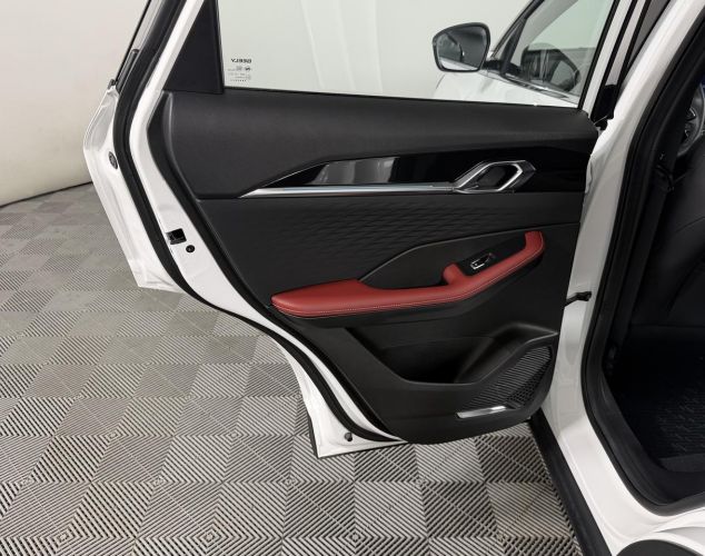 Geely Coolray  Comfort