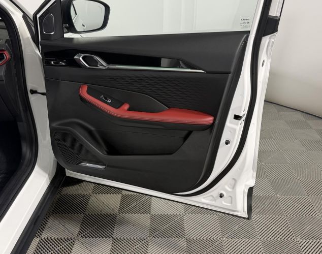 Geely Coolray  Comfort
