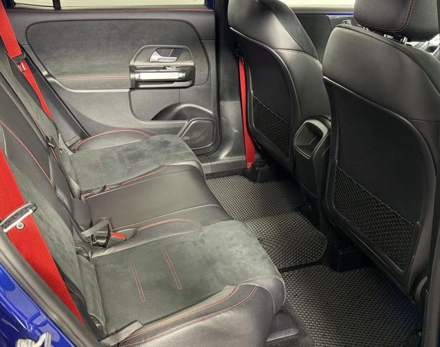 Mercedes-Benz GLB-Класс  