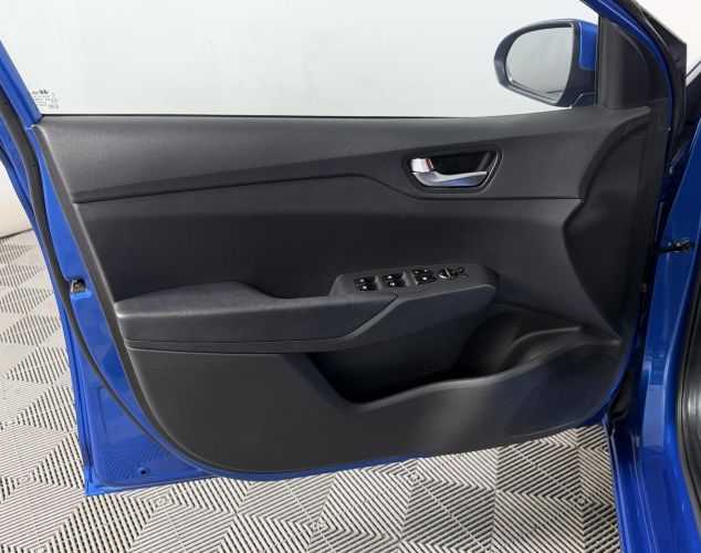Hyundai Solaris  Active