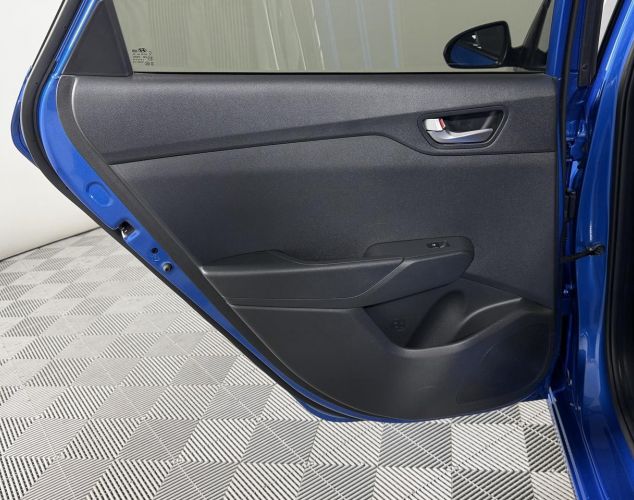Hyundai Solaris  Active