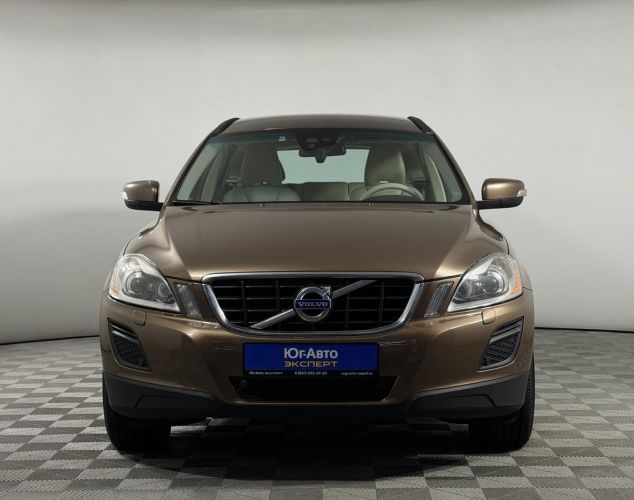 Volvo XC60  Momentum