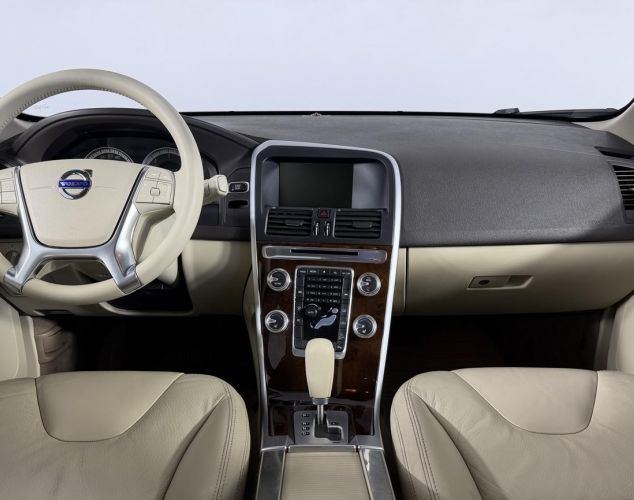 Volvo XC60  Momentum