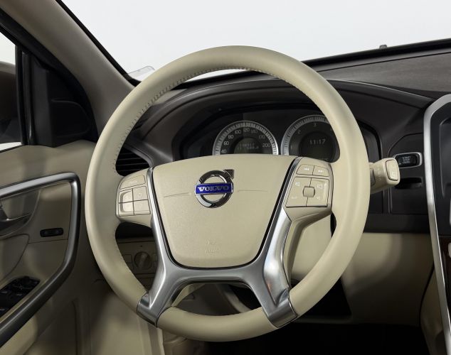 Volvo XC60  Momentum