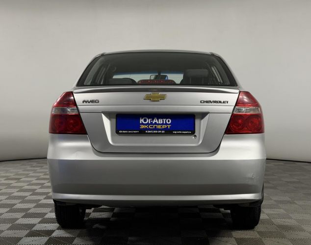 Chevrolet Aveo  Base low