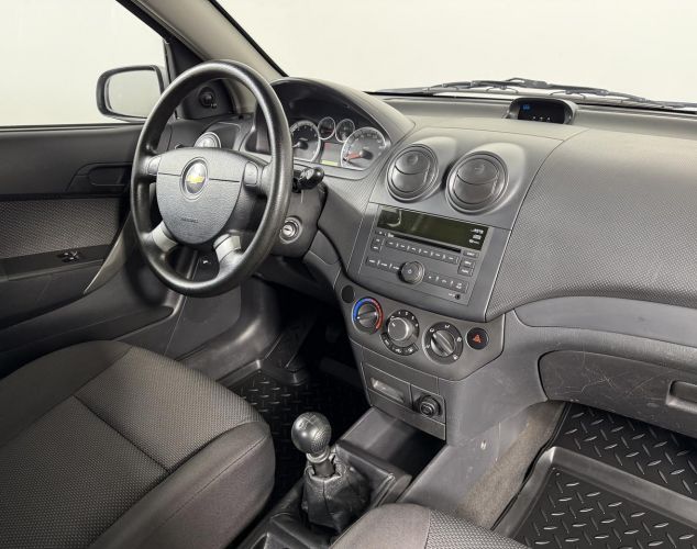 Chevrolet Aveo  Base low