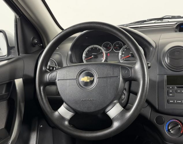 Chevrolet Aveo  Base low