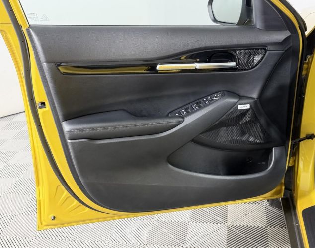 Kia Seltos  Prestige