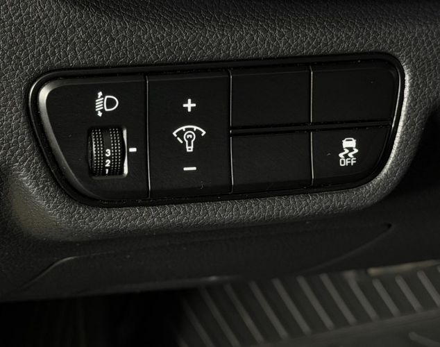 Kia Seltos  Prestige