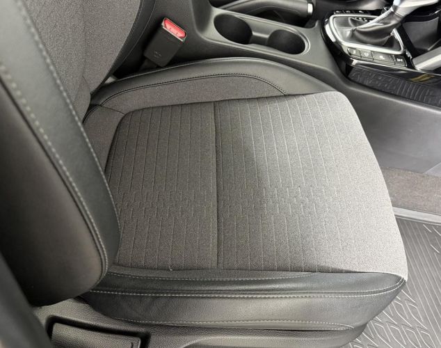 Kia Seltos  Prestige