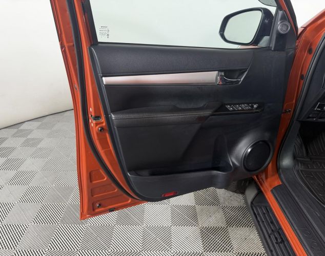 Toyota Hilux  Престиж
