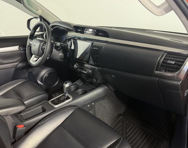 Toyota Hilux  Престиж