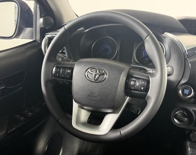 Toyota Hilux  Престиж