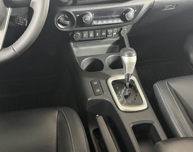 Toyota Hilux  Престиж