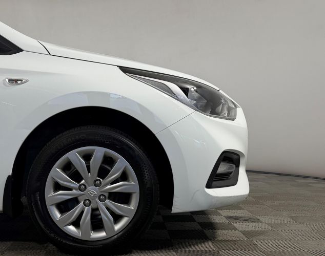 Hyundai Solaris  Active