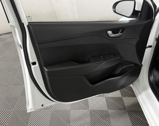 Hyundai Solaris  Active