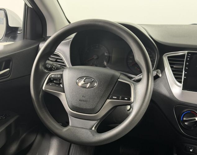 Hyundai Solaris  Active