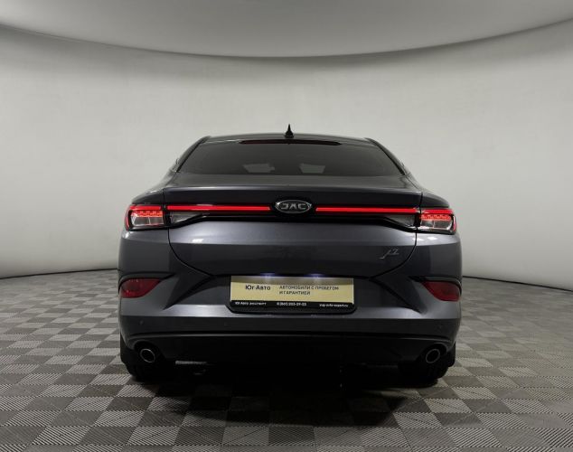 JAC J7  