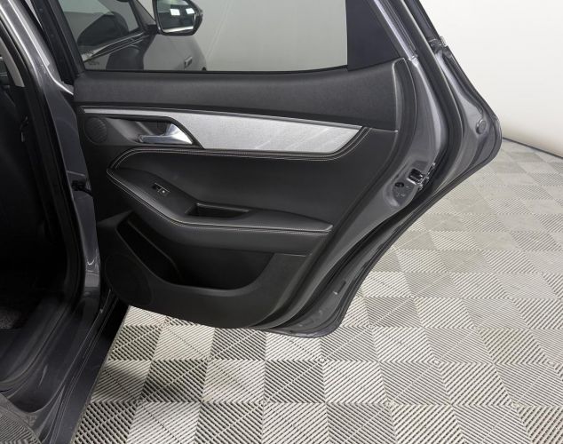 JAC J7  