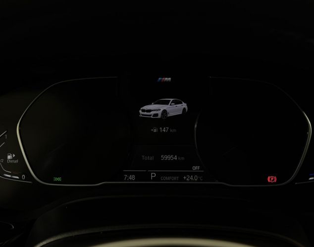 BMW 5 серия  