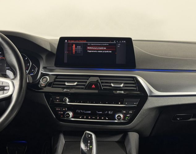BMW 5 серия  