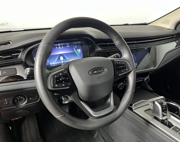 OMODA S5  