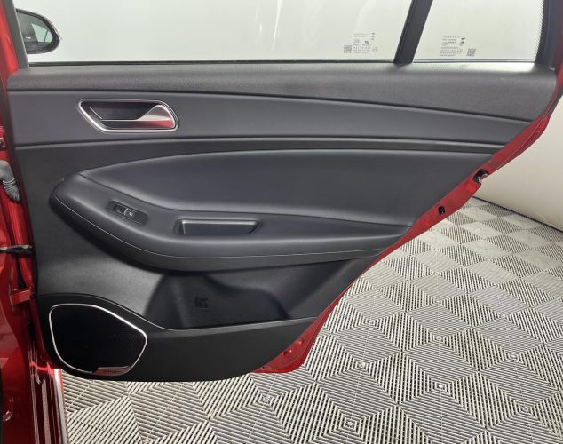 OMODA S5  