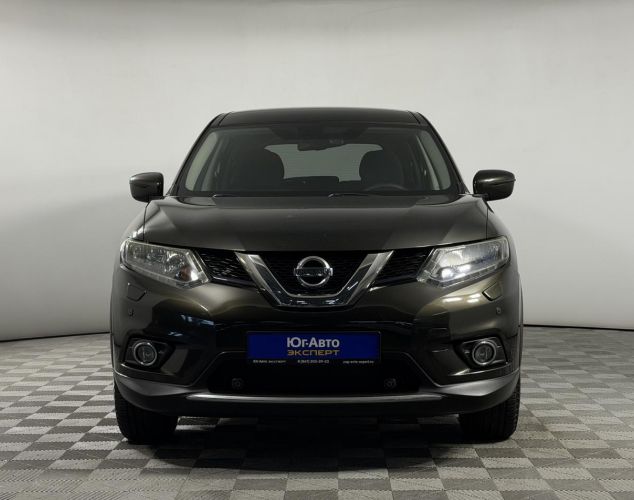 Nissan X-Trail  LE High
