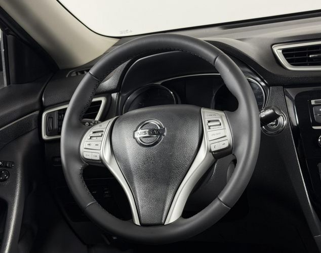 Nissan X-Trail  LE High