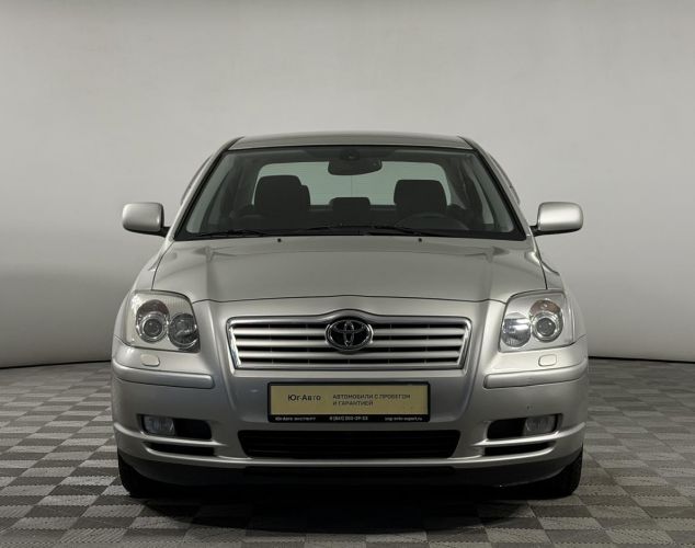 Toyota Avensis  Базовая