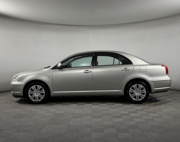 Toyota Avensis  Базовая