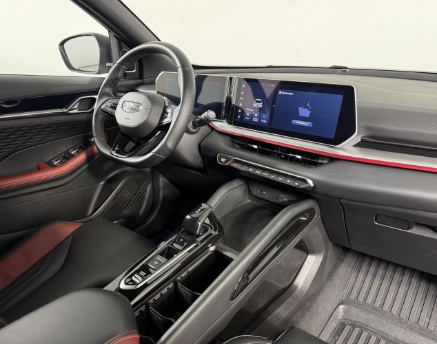 Geely Coolray  