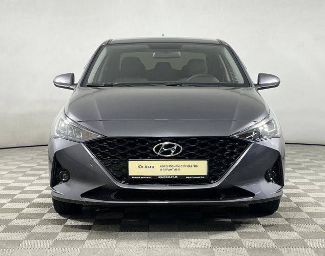 Hyundai Solaris  