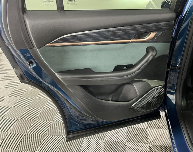 Geely Monjaro  