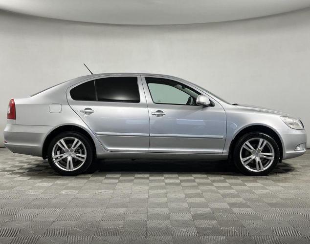 SKODA Octavia  Ambition