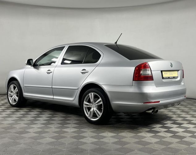 SKODA Octavia  Ambition