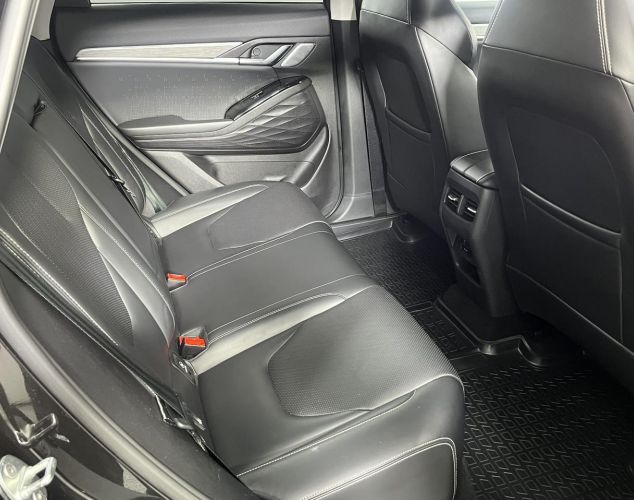 JAC JS6  Flagship