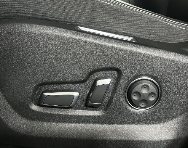 JAC JS6  Flagship