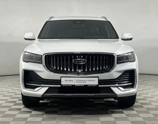Geely Monjaro  Flagship 8AT