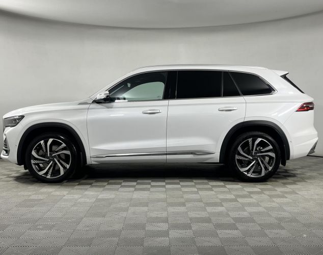 Geely Monjaro  Flagship 8AT