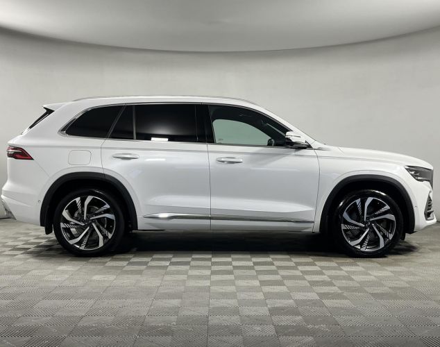Geely Monjaro  Flagship 8AT