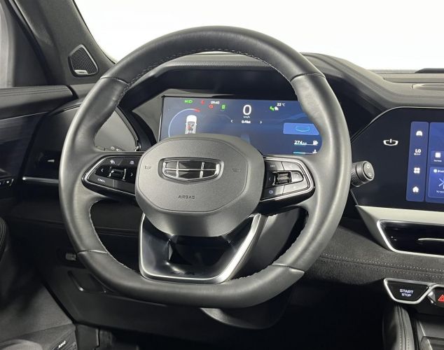 Geely Monjaro  Flagship 8AT